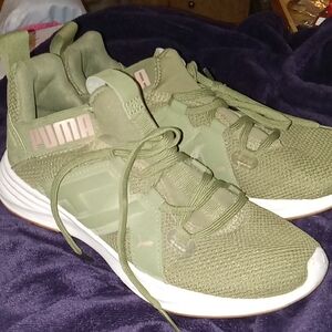 PUMA Women's Green Athletic Shoes